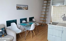 Apartament za wydmą Sosnowa 13
